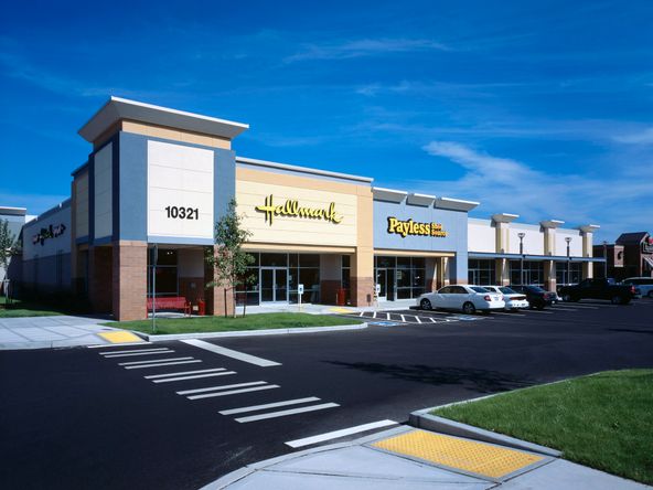 Lakewood Towne Center (Retail): 10223-15509 Gravelly Lake Dr SW, Lakewood, WA 98499